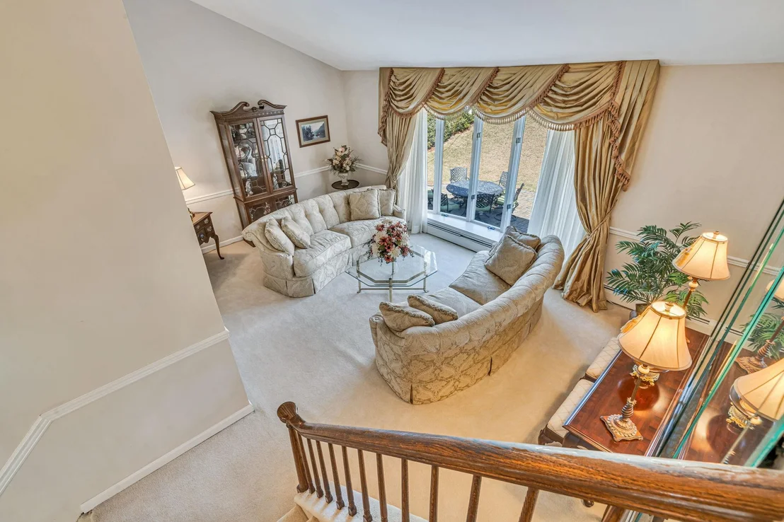 Photo of 33 Lindron Avenue
