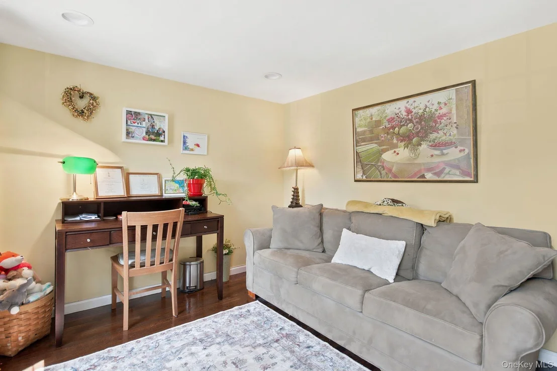 Photo of 71 Kent Street