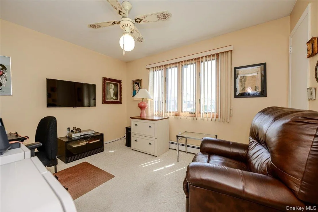 Photo of 159 National Boulevard