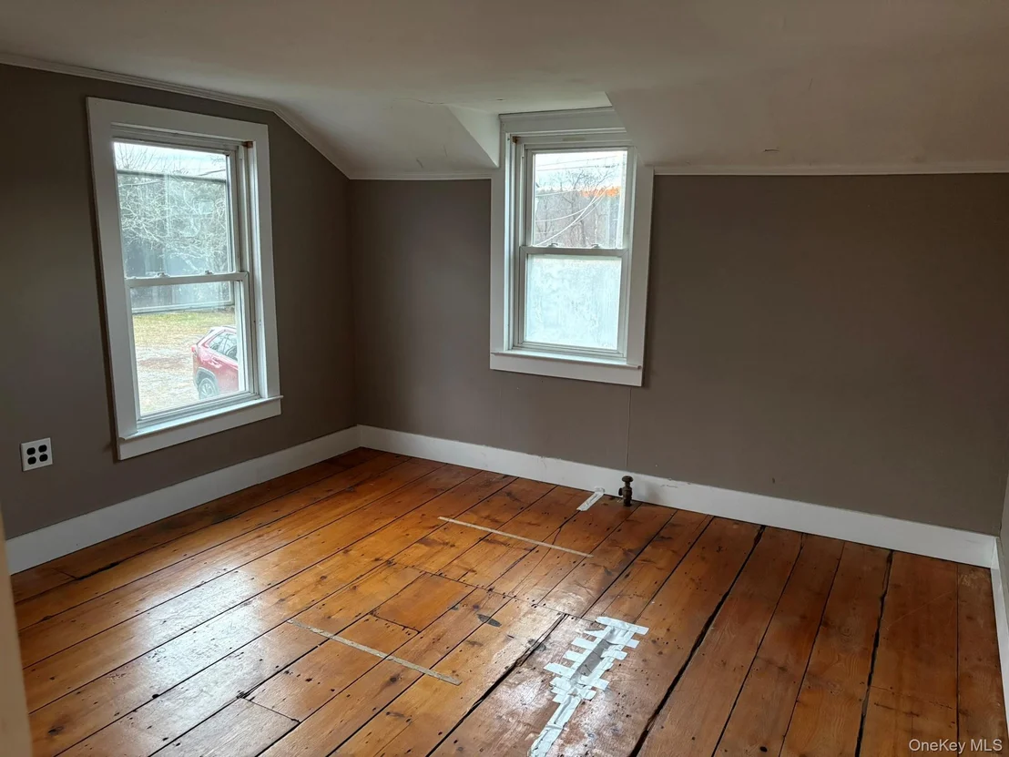 Photo of 15 Sharon Valley Road
