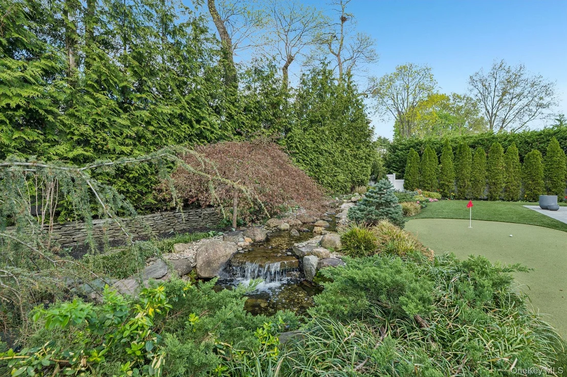 Photo of 155 Bengeyfield Drive