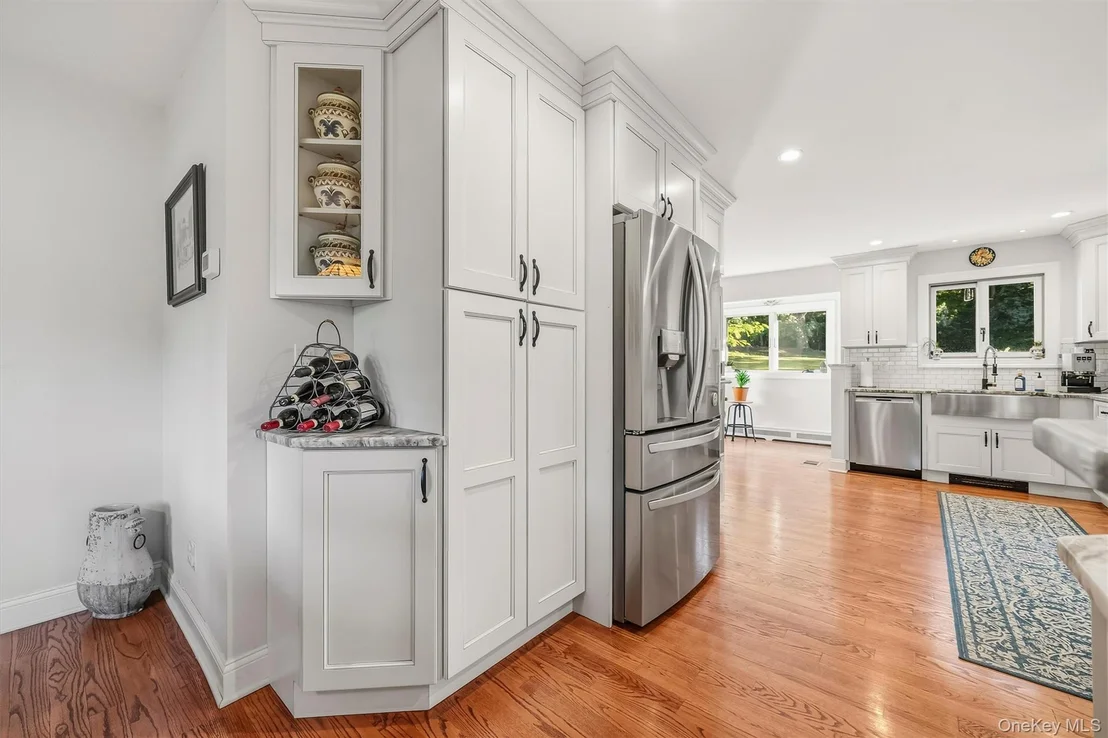 Photo of 12 Whitefield Avenue