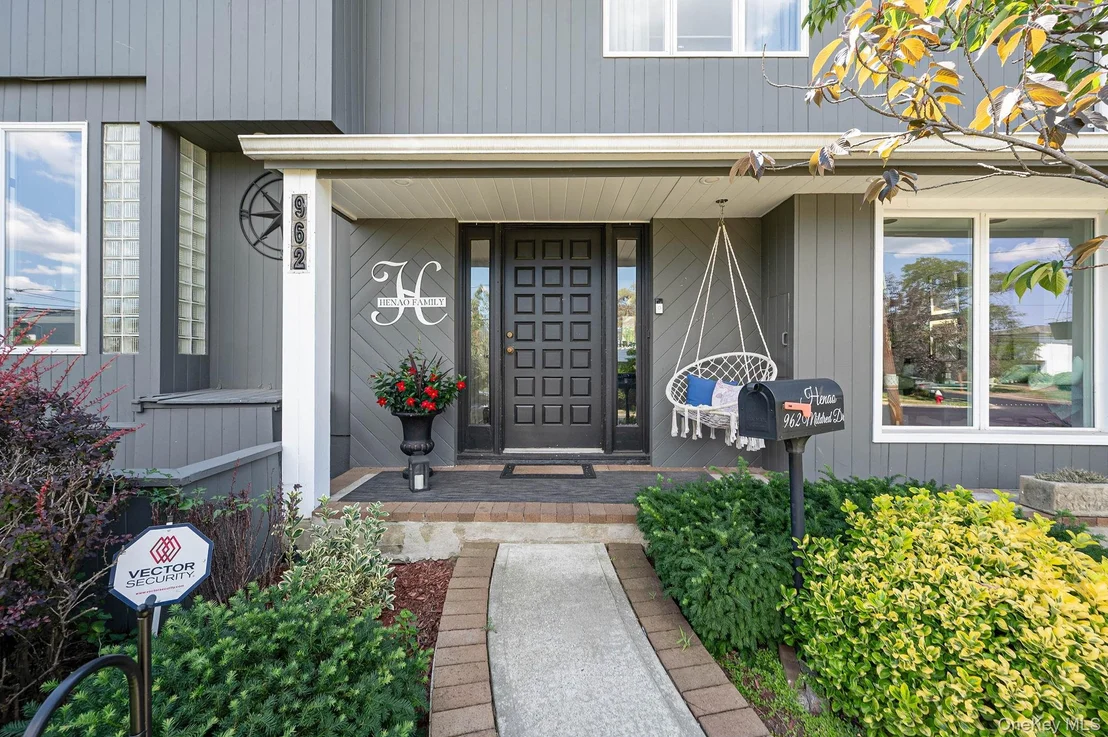 Photo of 962 Mildred Drive