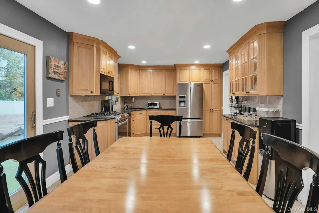 Photo of 22 Schuyler Drive