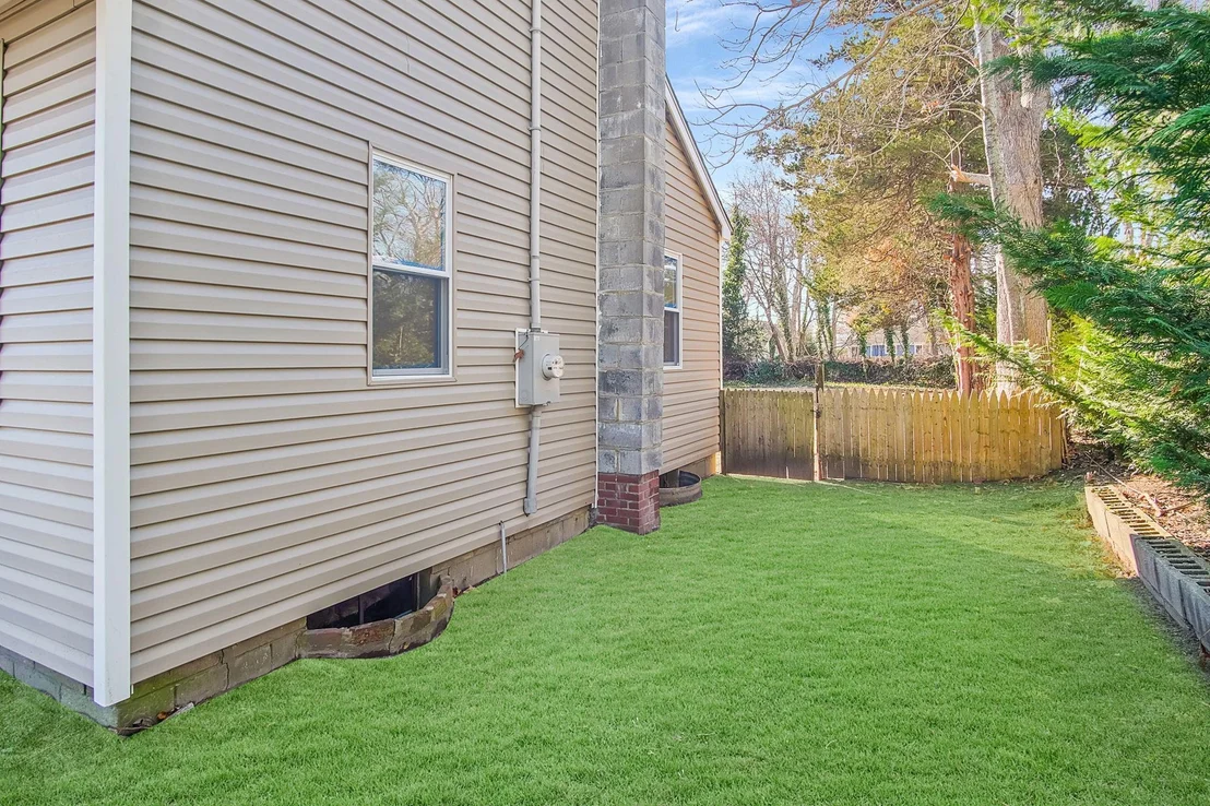 Photo of 95 Fairway Avenue