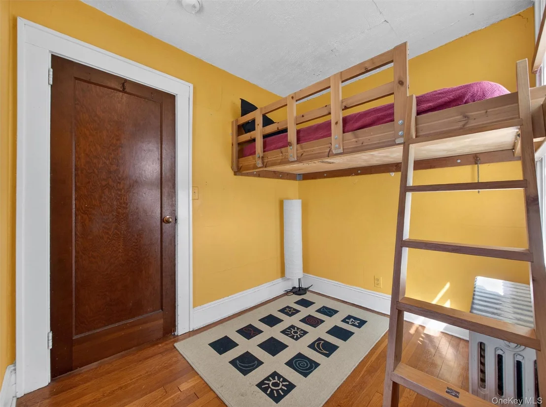 Photo of 108 Summit Avenue