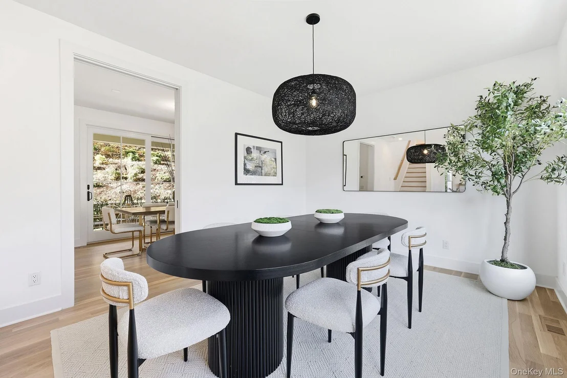 Photo of 80 Grapal Street