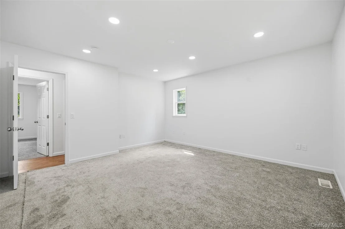 Photo of 1 Christopher Way