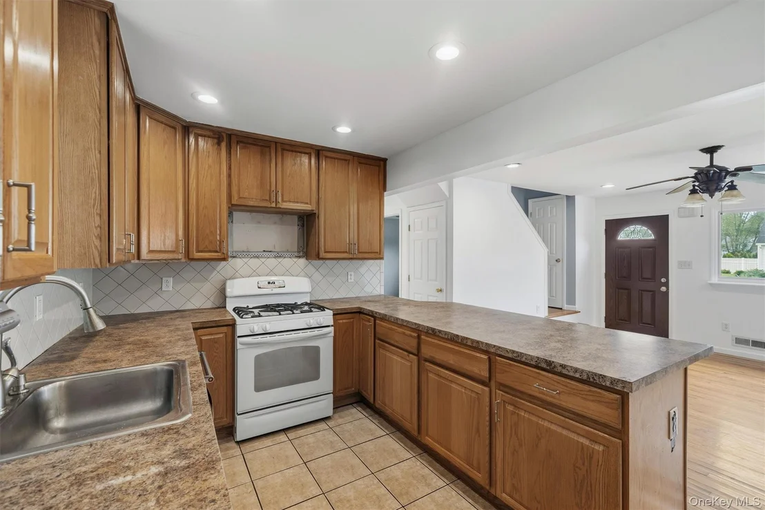Photo of 14 Robyn Drive