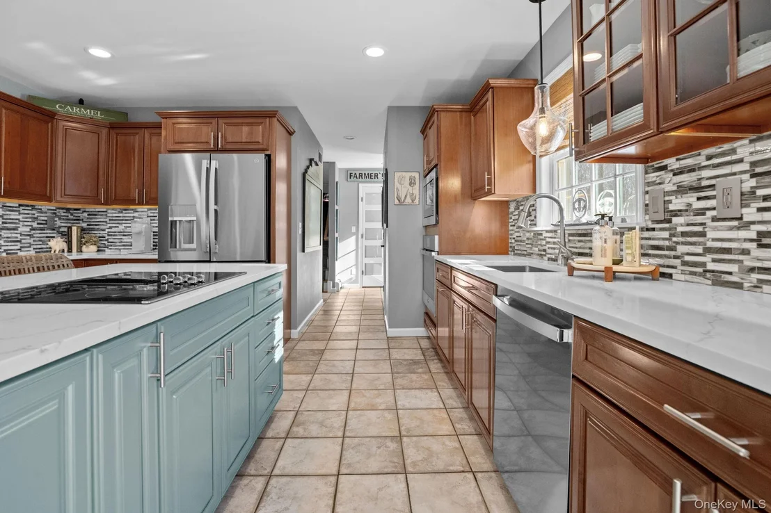 Photo of 6 Ridge Circle