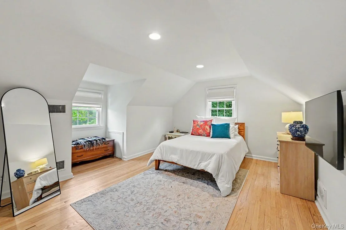 Photo of 2 Edward Street
