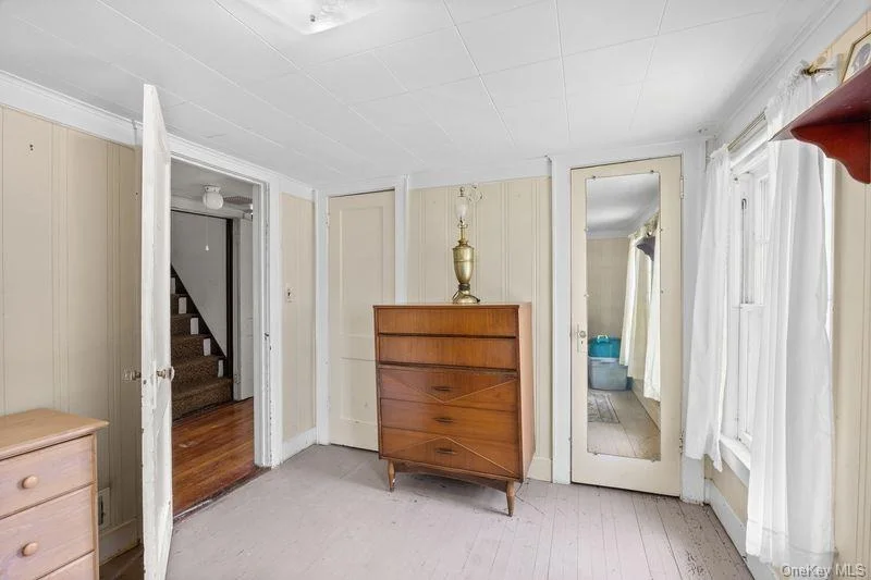 Photo of 84 Riviera Drive