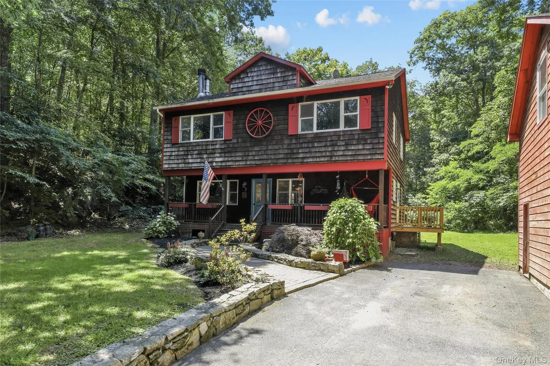 Photo of 176 Tibet Drive