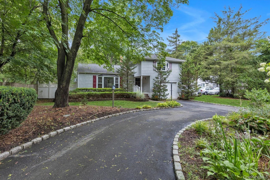 Photo of 153 Patchogue Yaphank Road