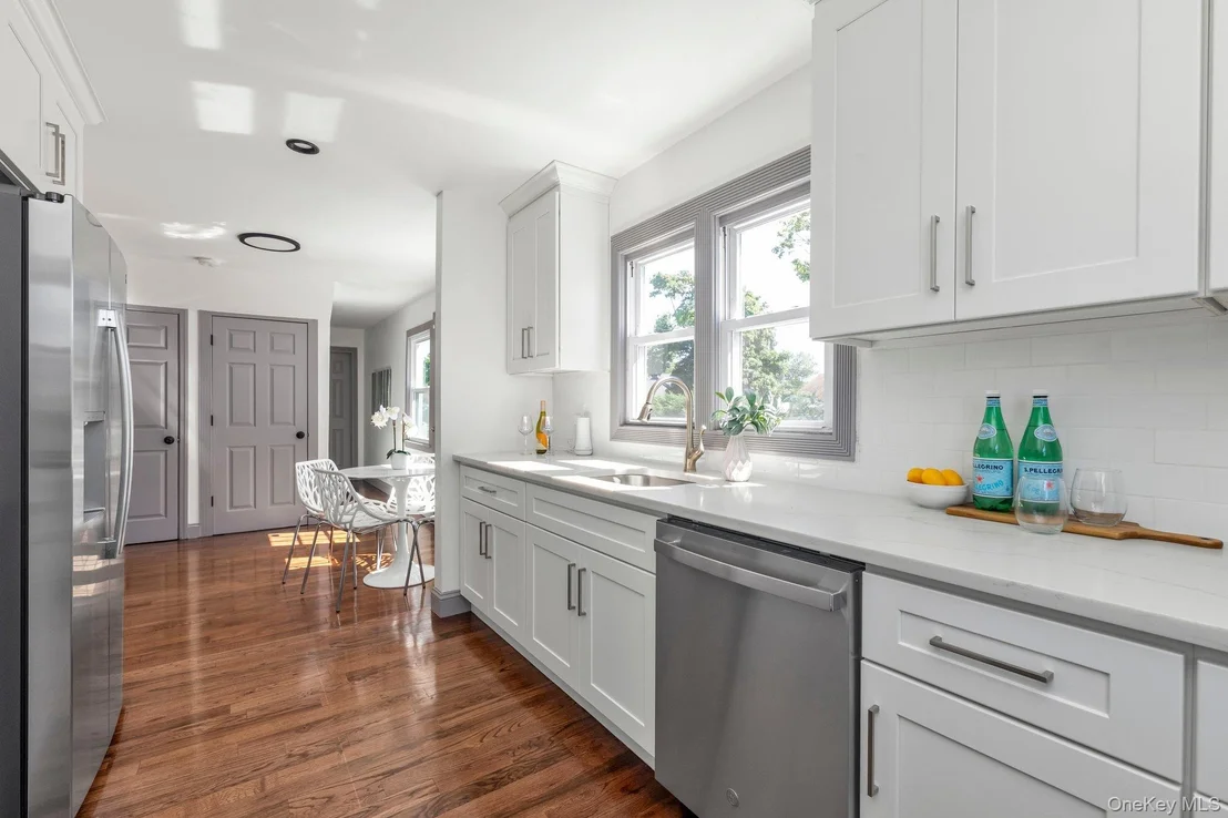 Photo of 43 Westside Avenue