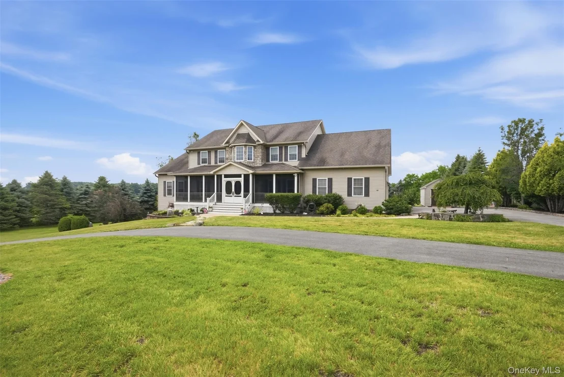 Photo of 161 Bergen Circle