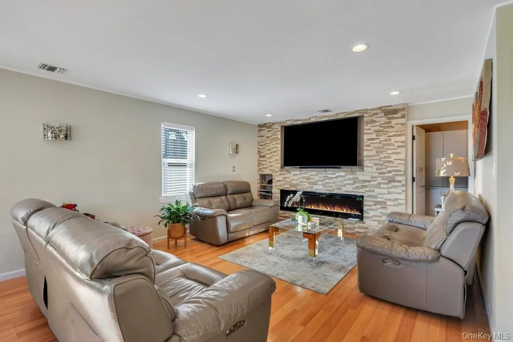 Photo of 4312 Ava Road