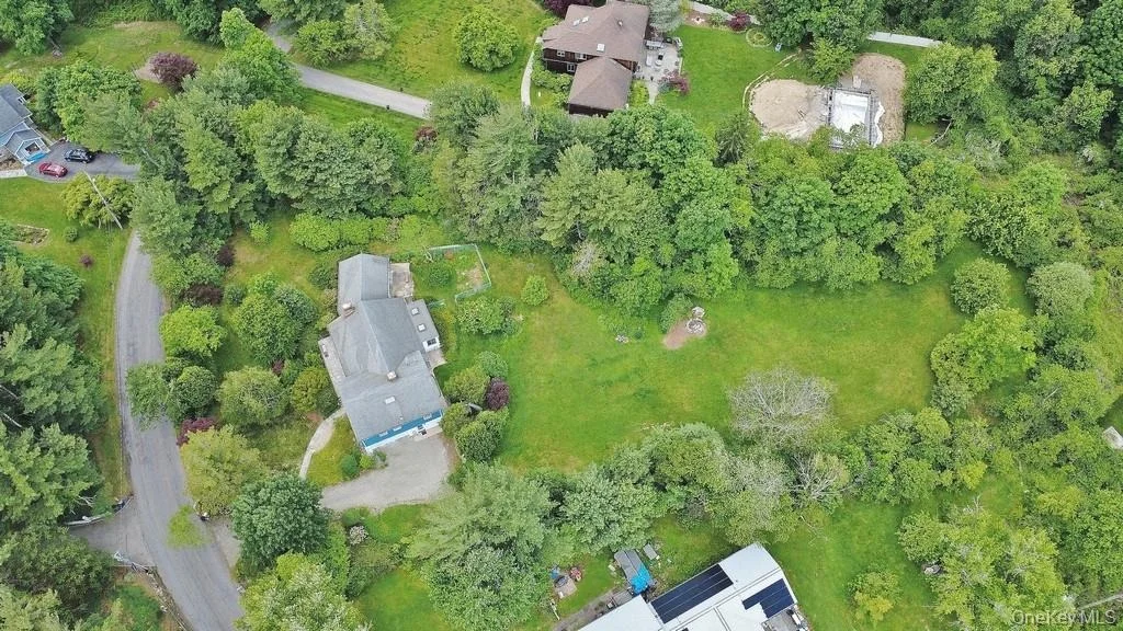 Photo of 10 Lakeview Road