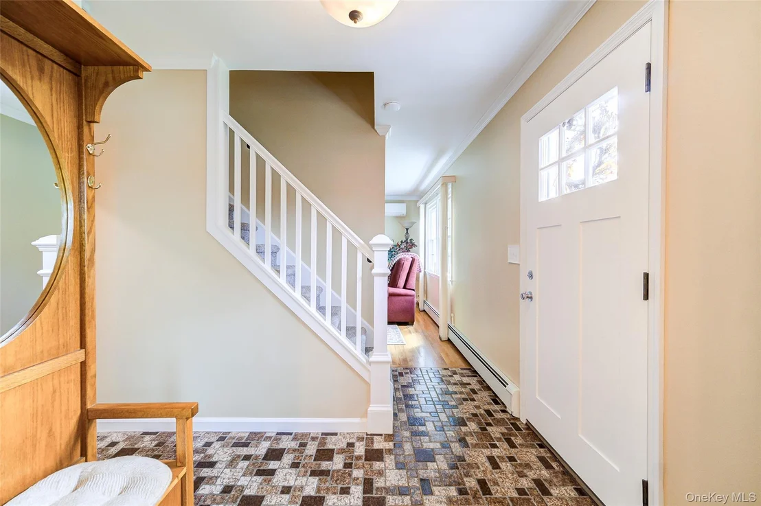 Photo of 1 Tanglewood Lane