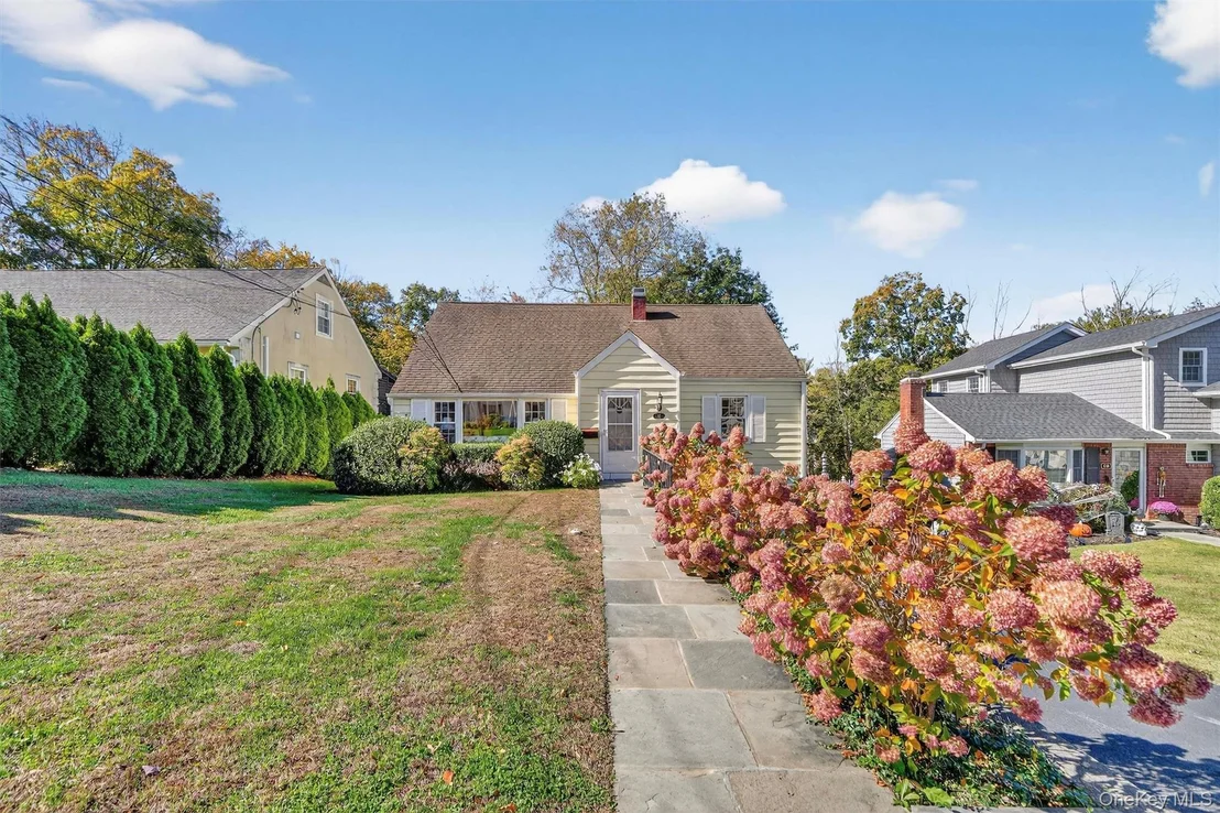 Photo of 24 Beverly Road