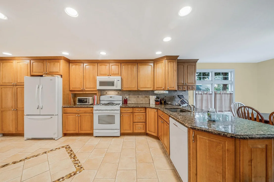 Photo of 125 Shields Avenue