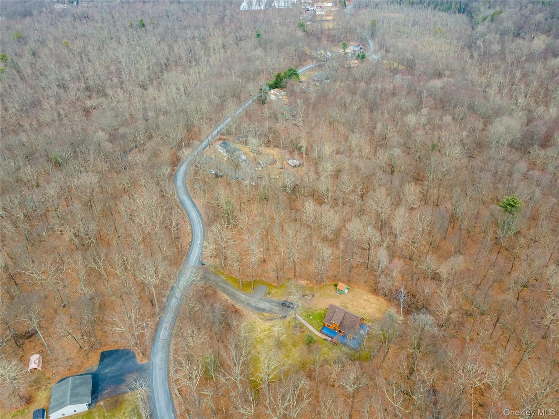 Photo of 100 Lewis Lane