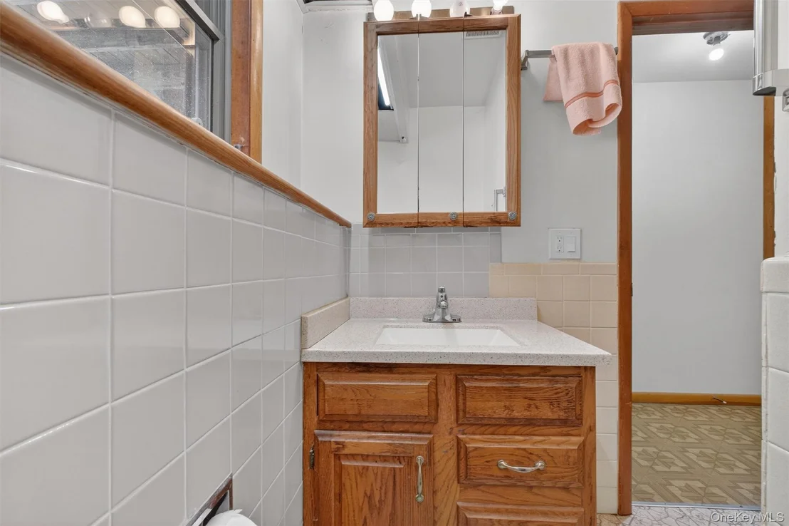 Photo of 31 Deer Ridge Road
