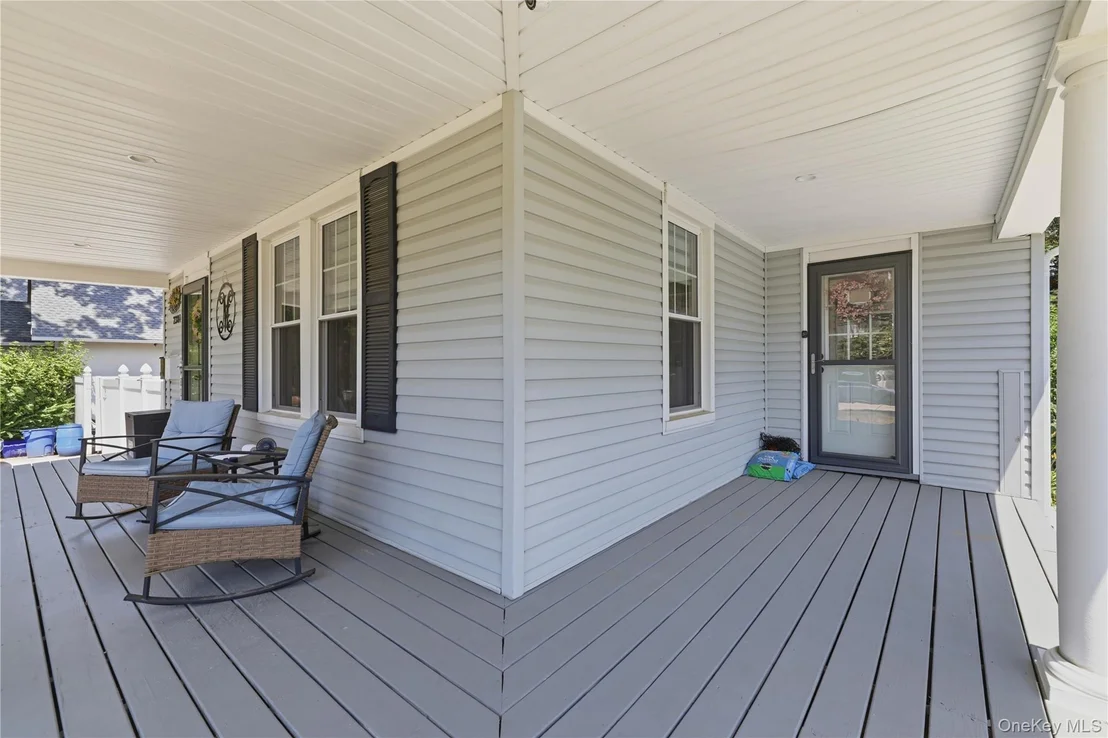 Photo of 2381 Harrison Avenue