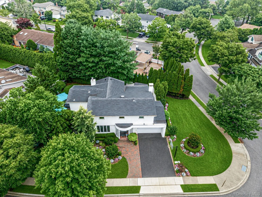 Photo of 2 Sagamore Way N