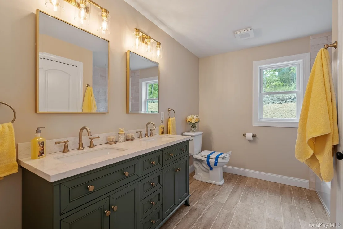 Photo of 61 Smith Avenue