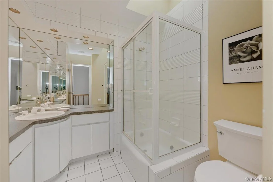 Photo of 974 Mildred Drive