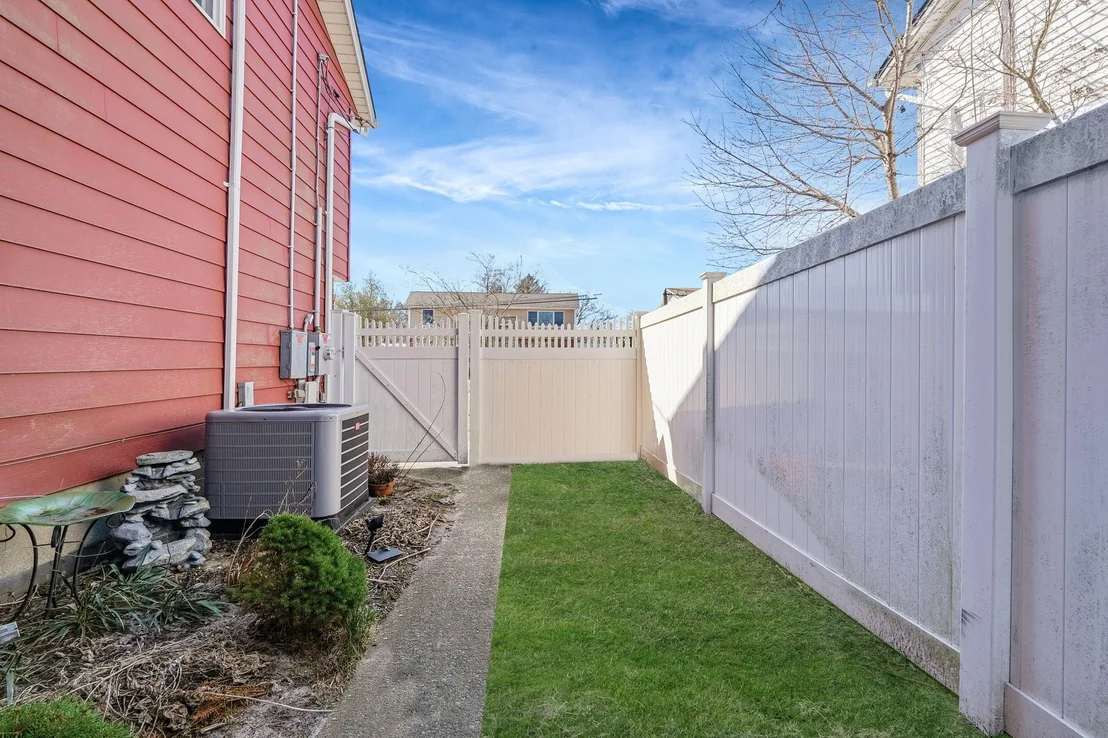 Photo of 5 Eisenhower Road