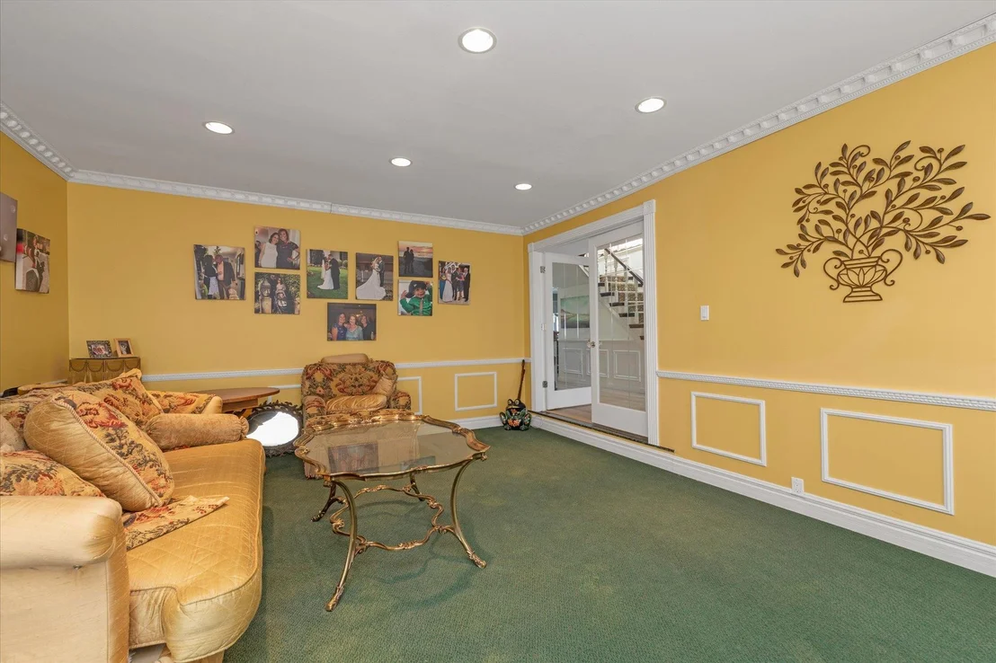 Photo of 2940 Lee Place