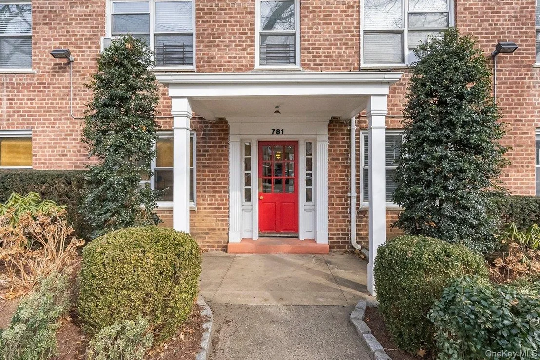 Photo of Unit 2D at 781 Palmer Road
