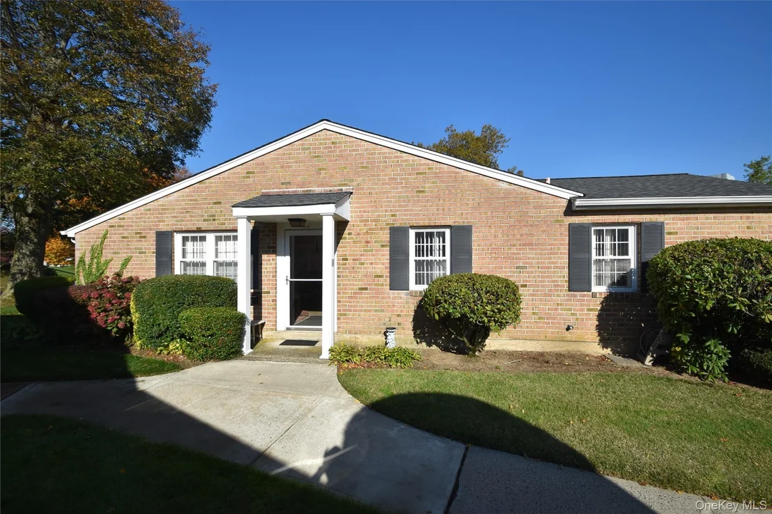 Photo of 44 Harbor Road N