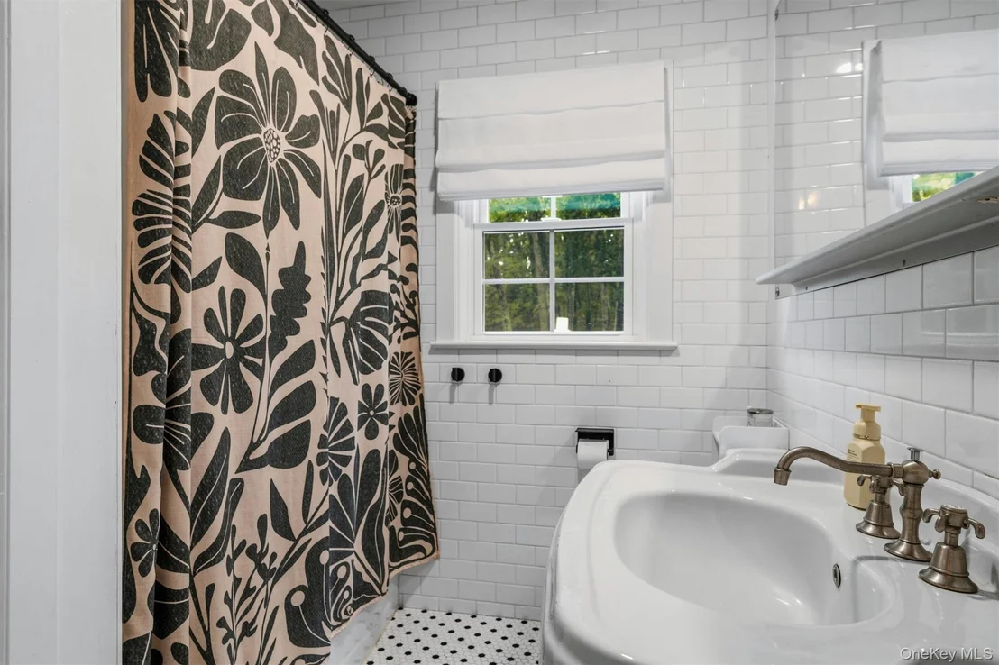 Photo of 168 Shawangunk Road