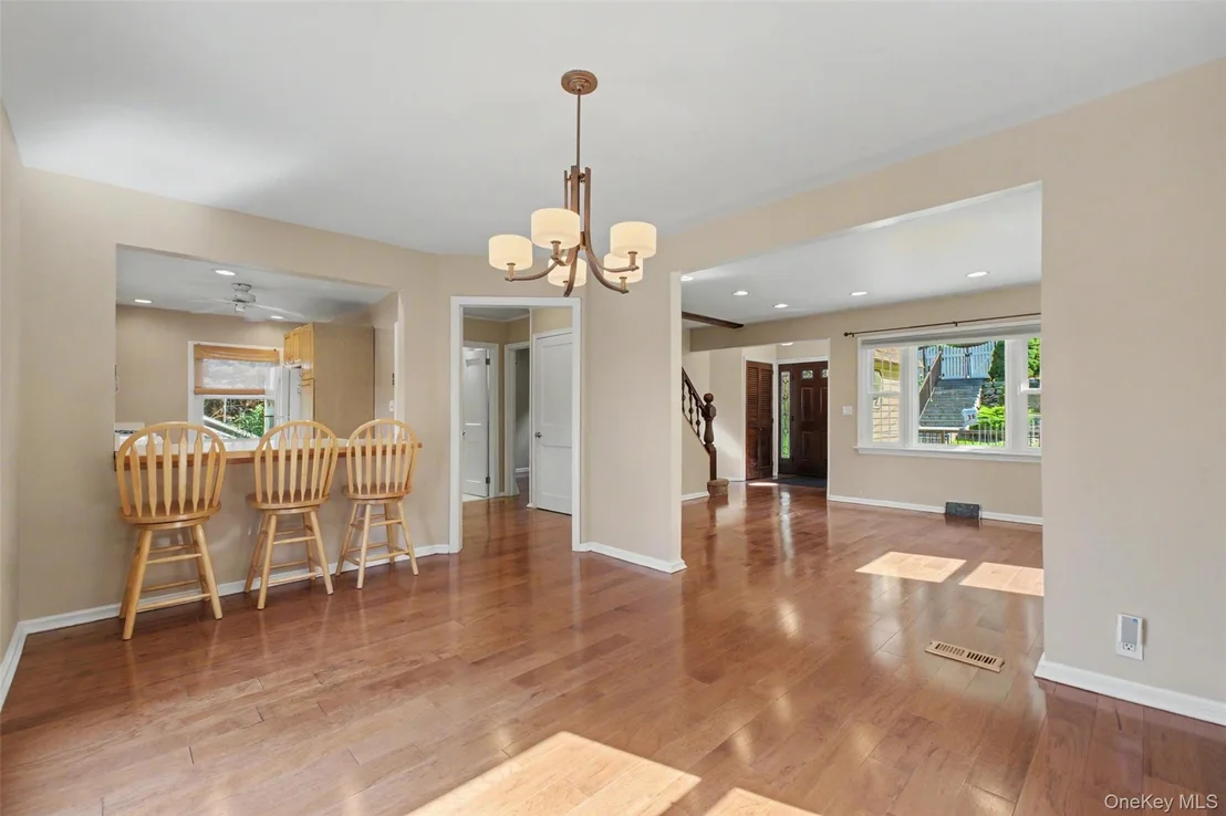 Photo of 33 Grandview Drive
