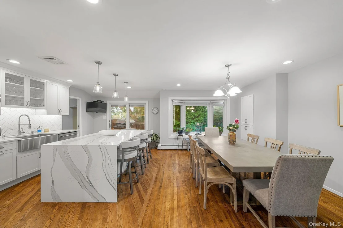 Photo of 1 Cortland Avenue
