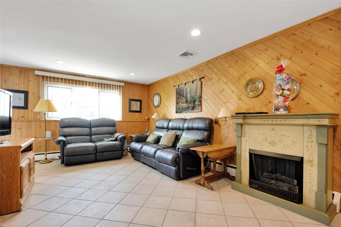 Photo of 35 Loretta Drive