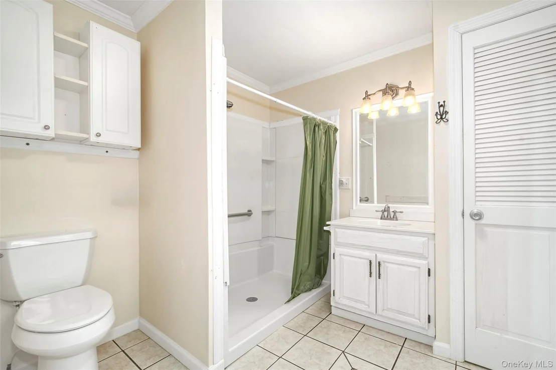 Photo of 121 Parkview Place