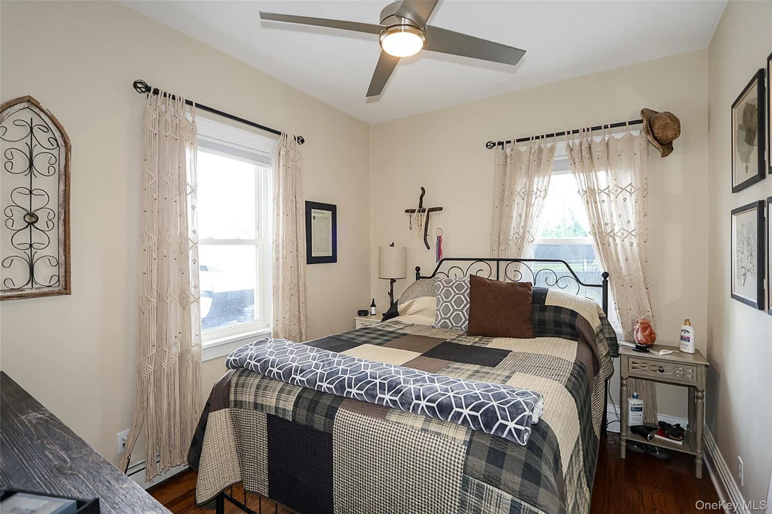 Photo of 8 Dumond Place