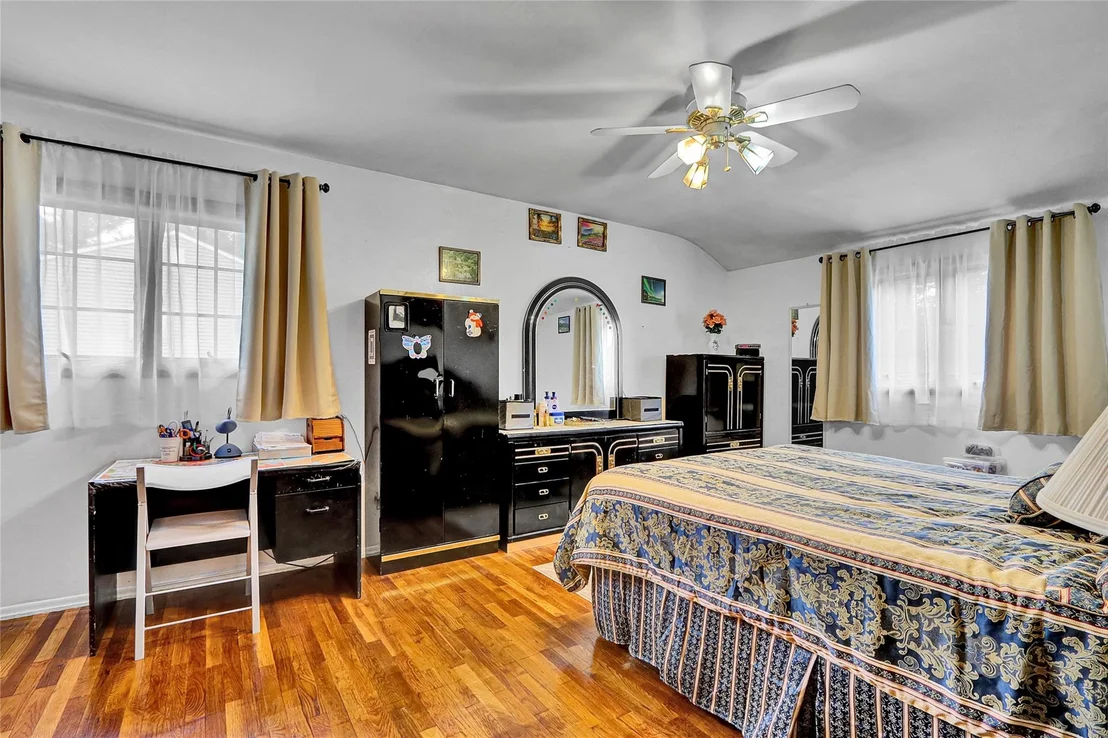 Photo of 18 Pashen Place