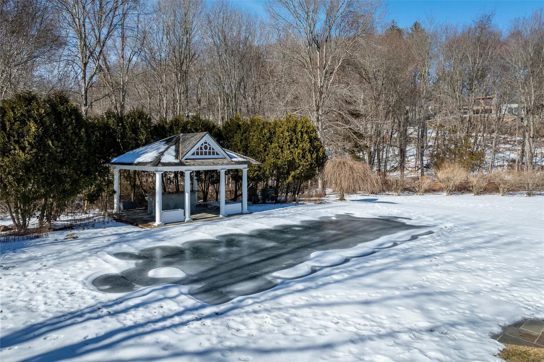 Photo of 197 Upper Shad Road