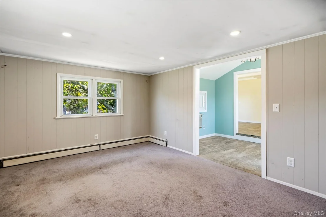 Photo of 115 Chapel Avenue