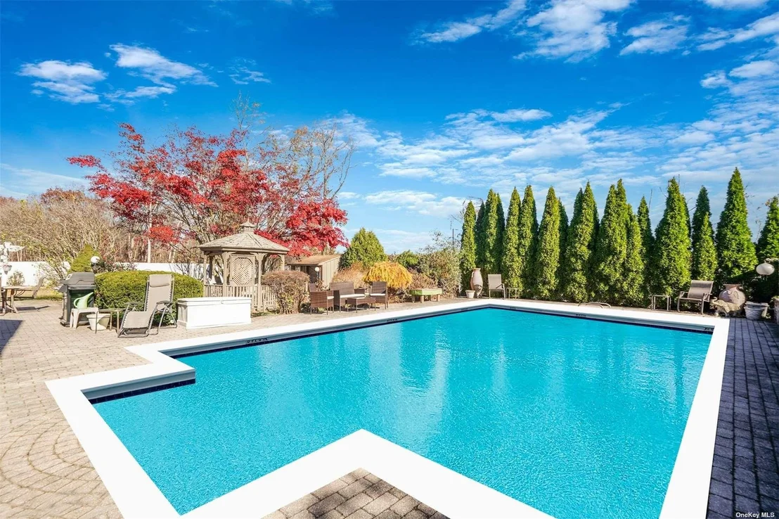 Photo of 10 Marchant Drive
