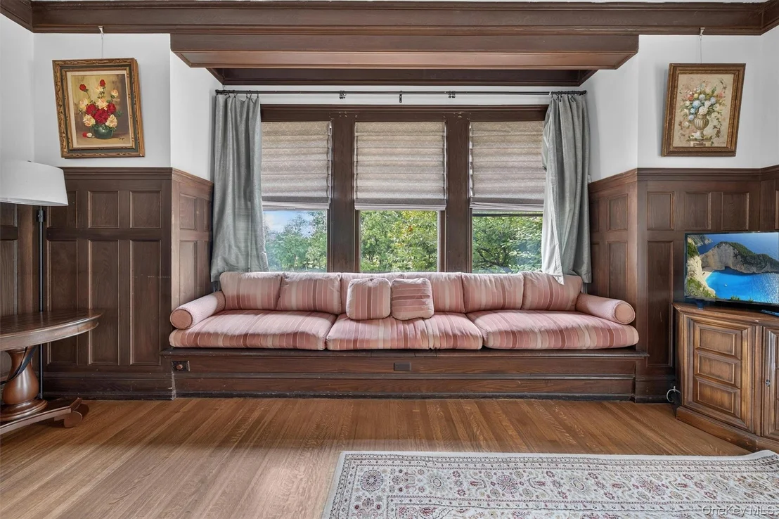 Photo of 157 Arcadia Road