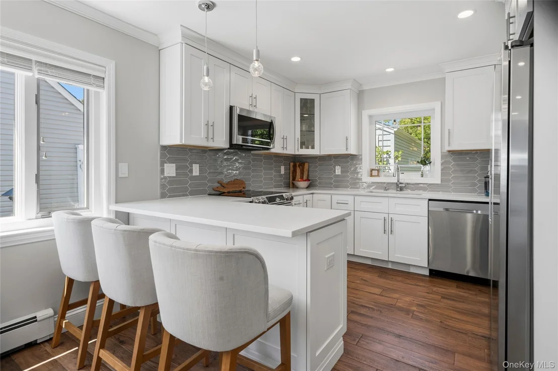 Photo of 51 Fox Boulevard
