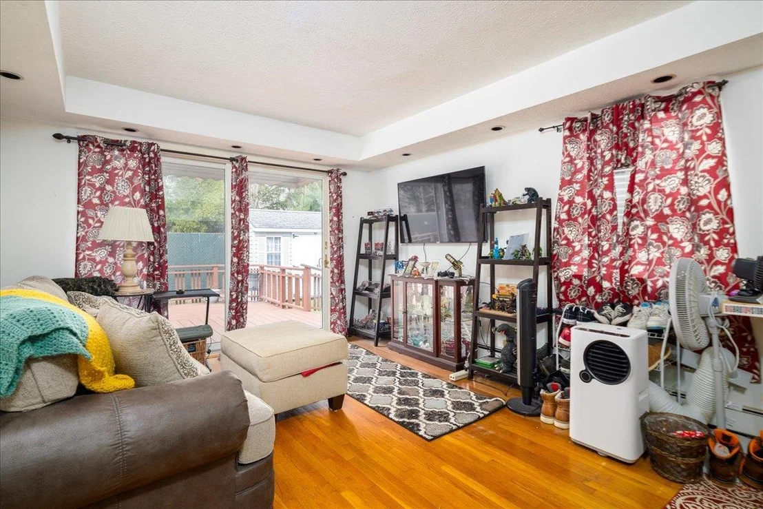 Photo of 192 Doris Avenue