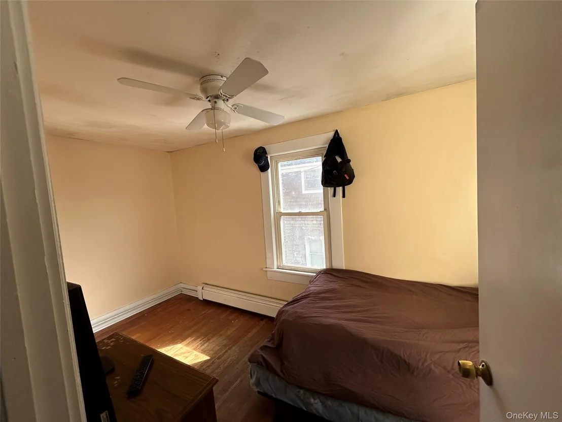 Photo of 226 Sweezy Avenue