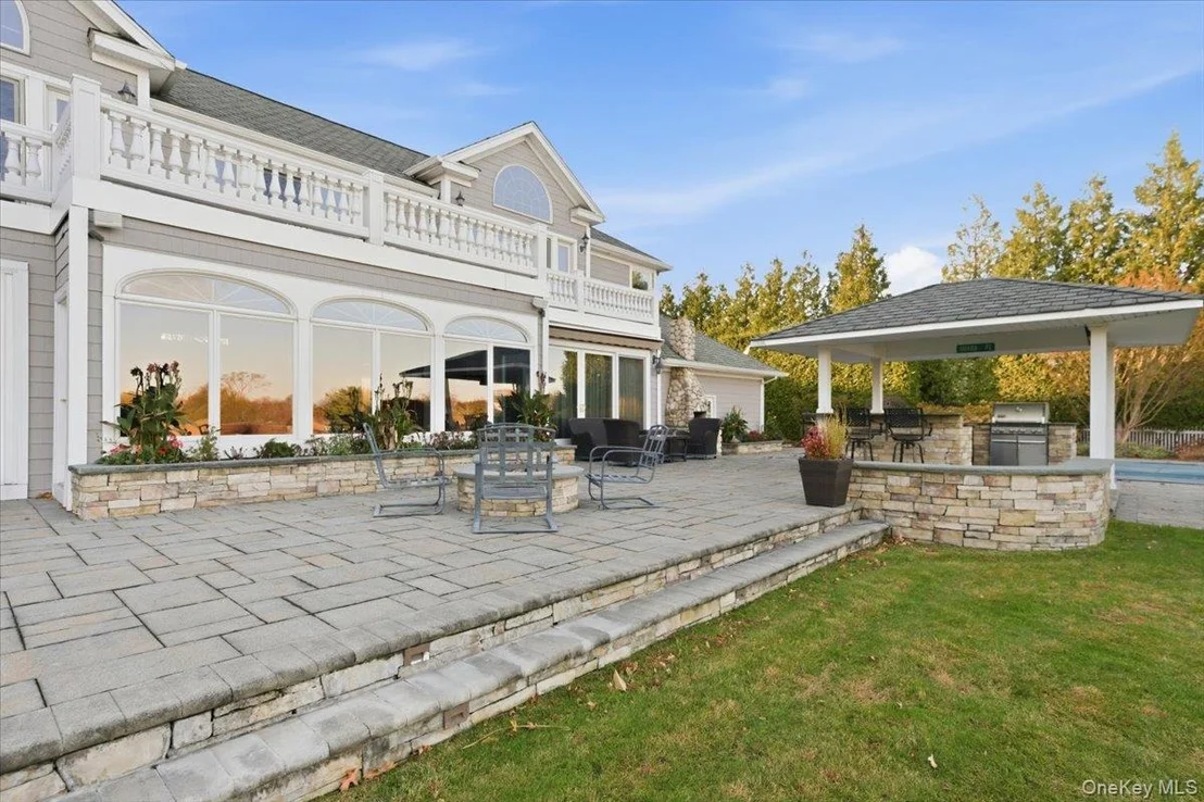 Photo of 165 Peninsula Drive